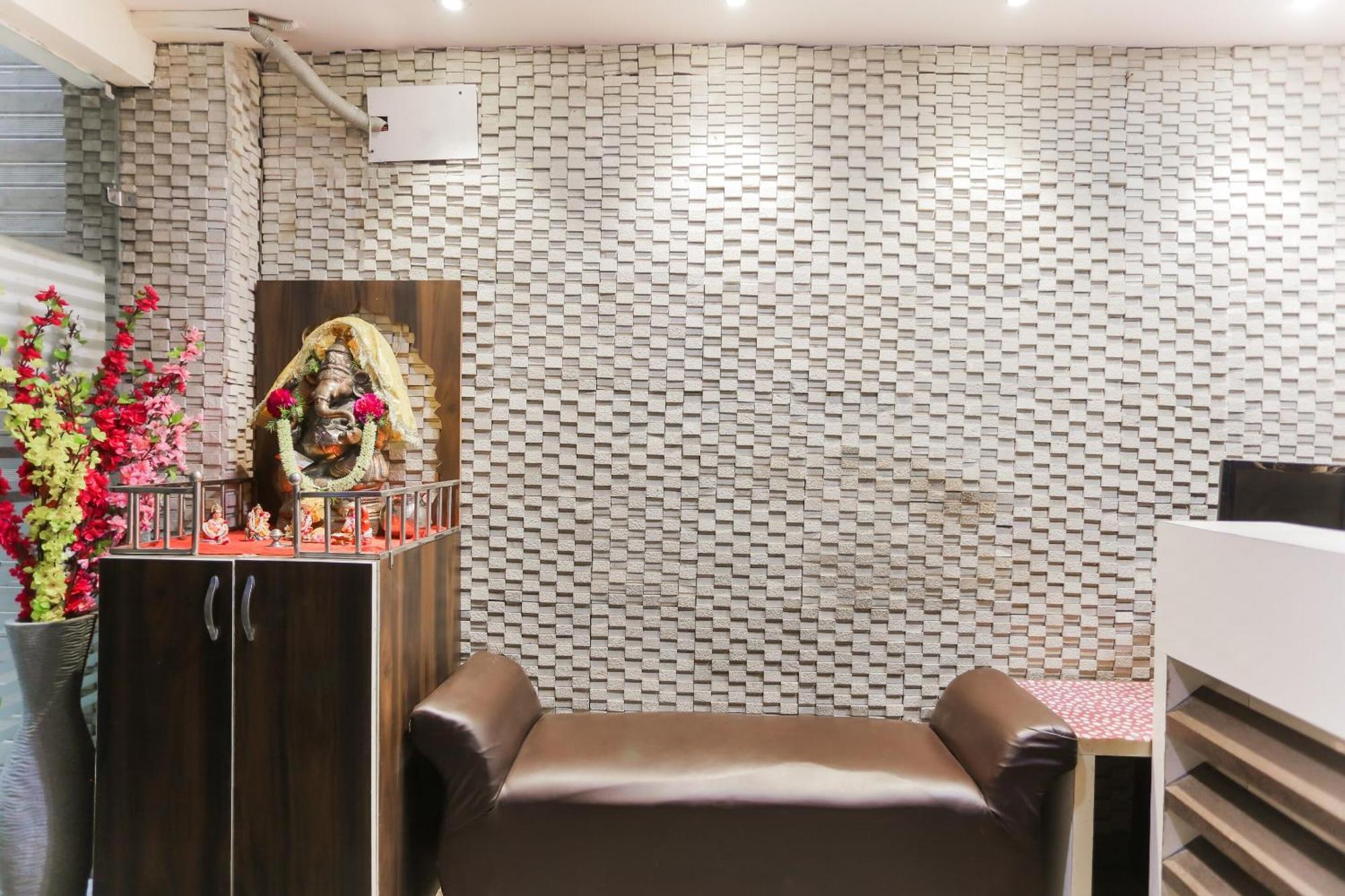 OYO Flagship 75860 Green High New Delhi Buitenkant foto